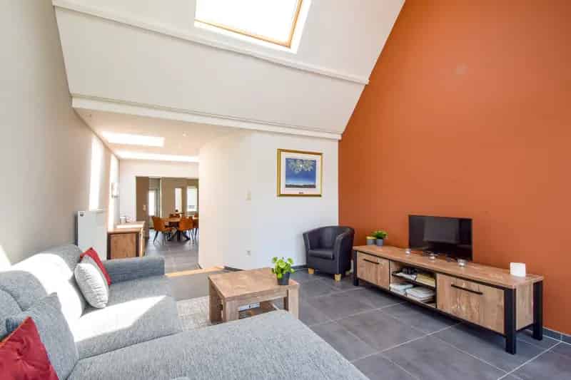 Huis te huur: Instapklare woning met tuin