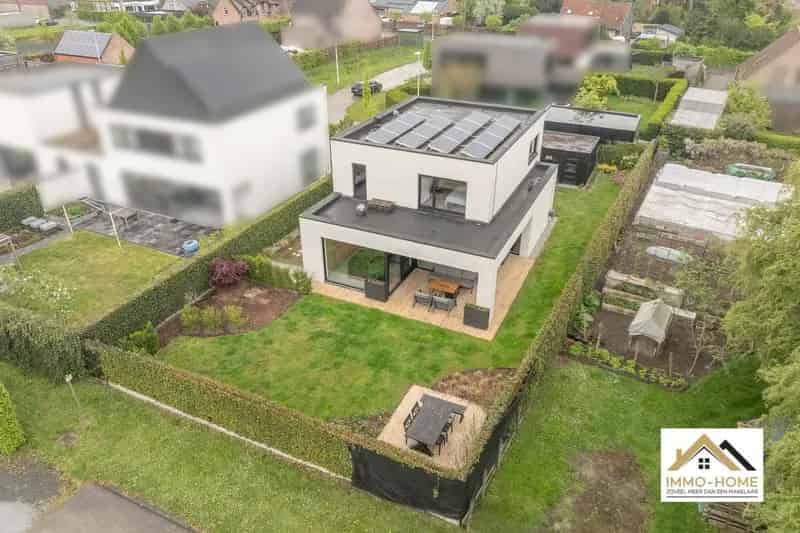 Vrijstaande woning doodlopende straat