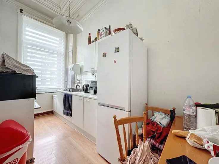 Te koop appartement in Rue de la Victoire met renovatiepotentieel