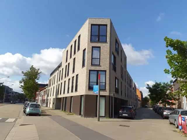 Appartementen Blarenstraat 31-37: 16 woningen, 1-3 slaapkamers, lift