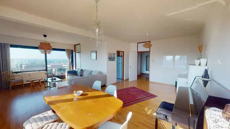 
                                                                    Appartement
                                                                             te huur te Woluwe-Saint-Lambert
                                                                