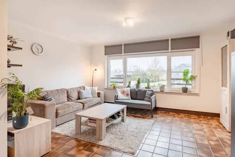 Appartement te koop Munsterbilzen 2 slaapkamers garage berging