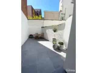 Gelijkvloers appartement Antwerpen - gerenoveerd met stadskoer