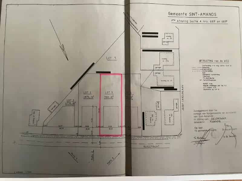 Bouwgrond te koop 900m² Open Bebouwing