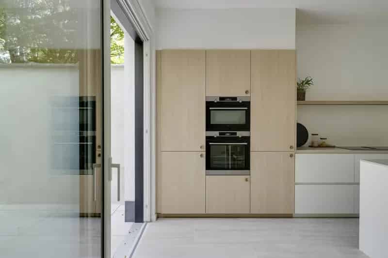 Huis te koop Boechout gerenoveerd 4 slaapkamers tuin parkzicht