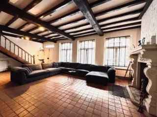Huis te koop Tongeren 276m² - Vrijthof - 3 slaapkamers