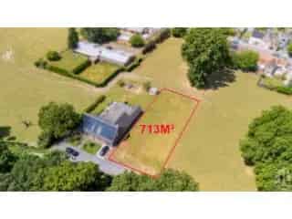 Bouwgrond Gaurain-Ramecroix 713m²