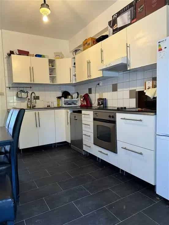 Appartement 2 slaapkamers Te Koop Nabij Winkels