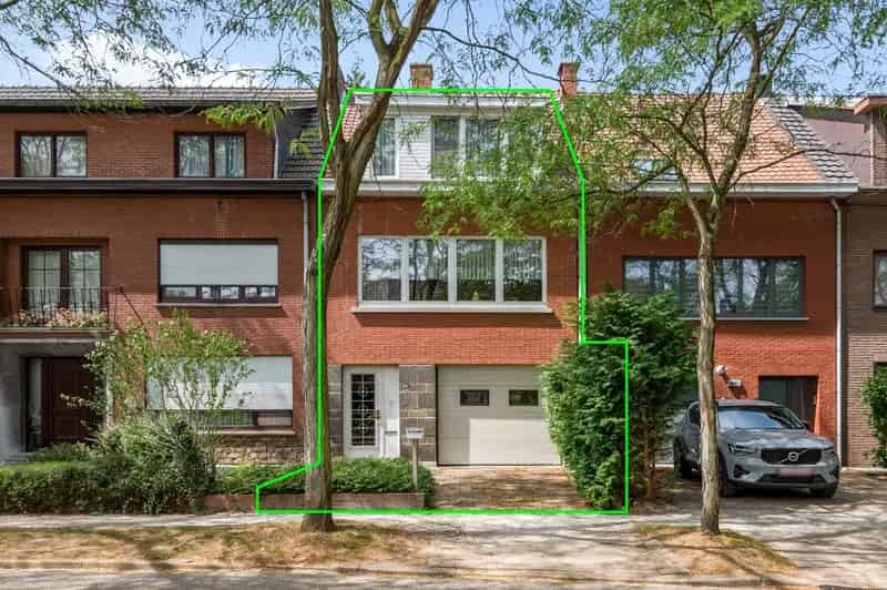 Huis te huur Borsbeek 4 slaapkamers garage tuin