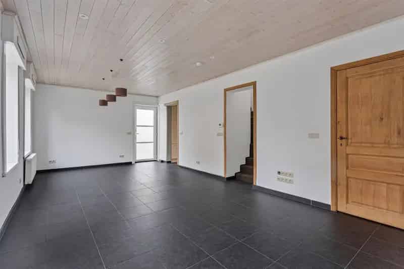 Gerenoveerde woning met tuin
