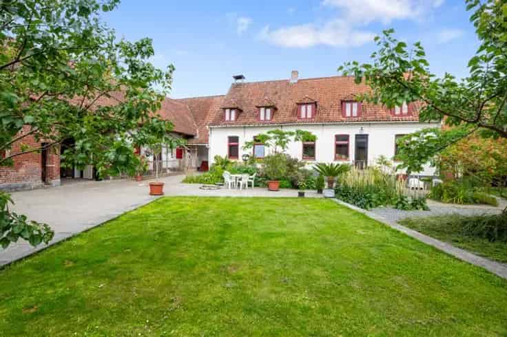Vierkantshoeve te koop Vlaamse Ardennen