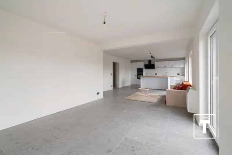 Appartement te koop Nazareth 2 slaapkamers gerenoveerd