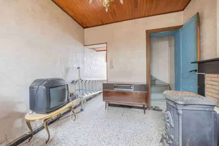 Huis Te Koop Cuesmes Te Renoveren Nabij Voorzieningen