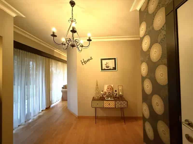 Ruime Gelijkvloerse Woning