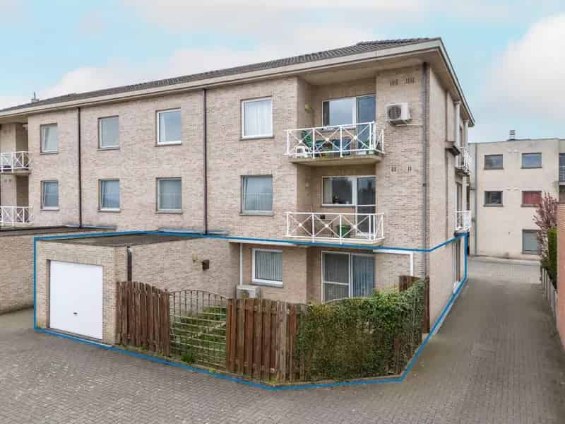 Gelijkvloers Appartement te Koop Wetteren