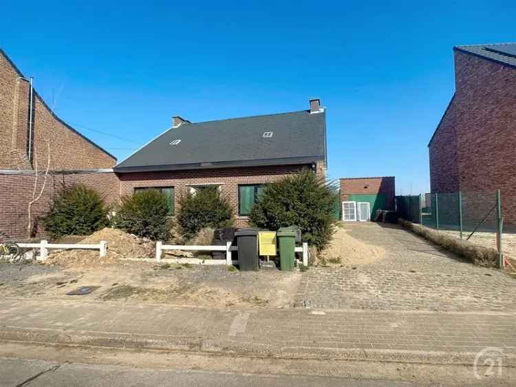Huis te huur te Nederhasselt Ninove Ruwbouw