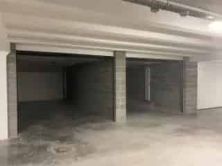 Garagebox te huur Moeskroen - Beveiligd Complex - Direct Beschikbaar