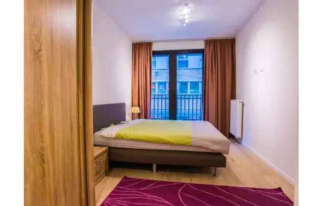 Huur 2 slaapkamer appartement van 100 m² in Brussels