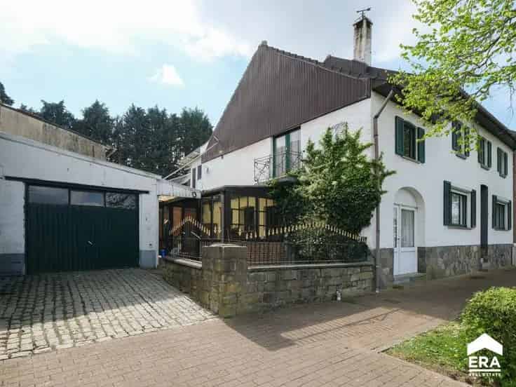 Huis Te Koop Gingelom 4 slaapkamers Te renoveren