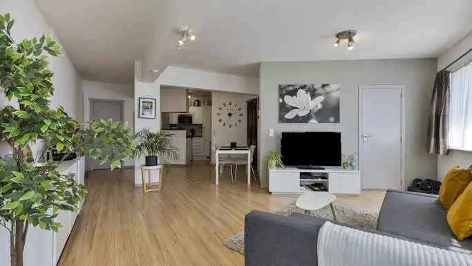 Gelijkvloers Appartement te Koop Strombeek-Bever