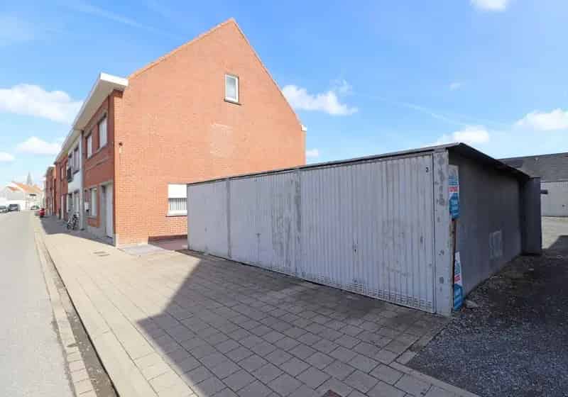 Garagebox Steenstraat Volledige Aanbod