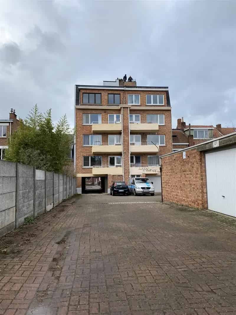 Ruime Garagebox te Kessel Lo