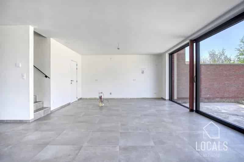 Ruime HOB met garage tuin 3 slaapkamers toplocatie