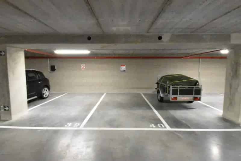 Garage te koop in Duinenwater