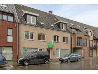 Gelijkvloers appartement te koop in Tessenderlo met moderne badkamer