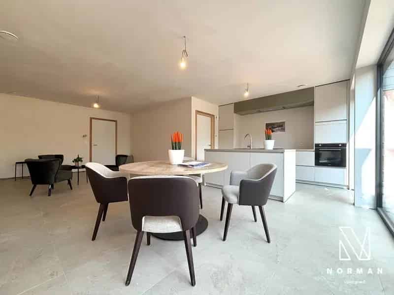 Nieuwbouwwoning 5 Kamers Garage Prachtig Uitzicht