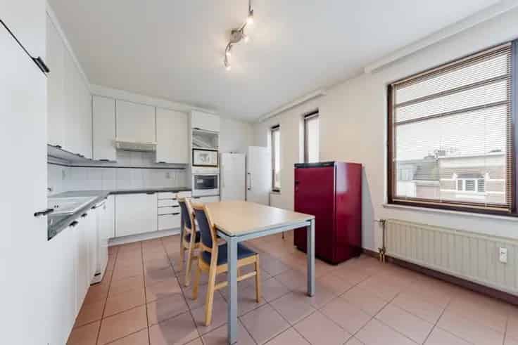 Appartement Te Koop Parmentier 2 slaapkamers 20m2 Terras