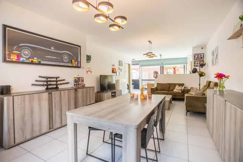 Huis te koop: Ruime gezinswoning met 3 slaapkamers, EPC A label