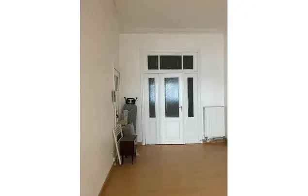 1 Slaapkamer Appartement 75m² Anderlecht Nabij Station Zuid