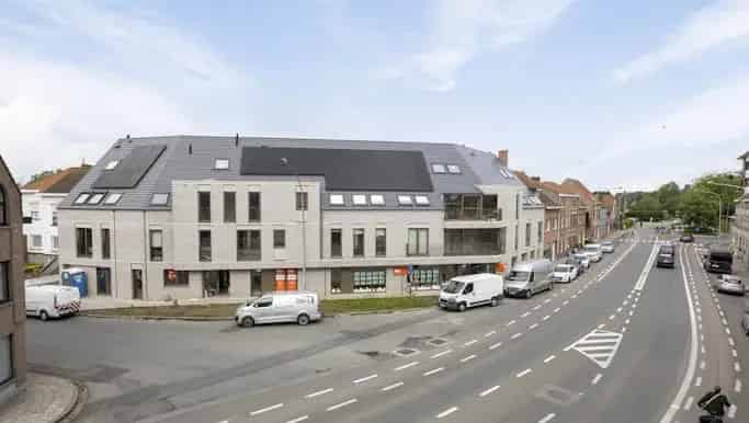 Handelspand 200m² te koop Ieper Toplocatie