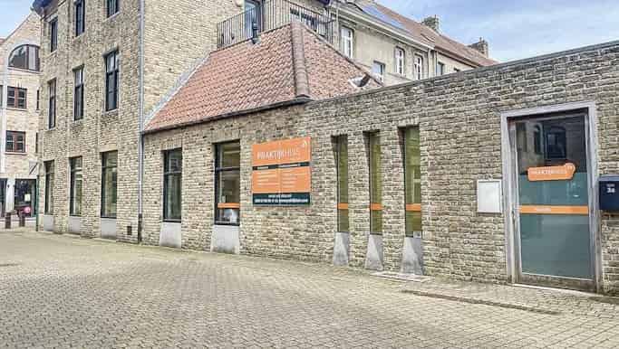 Handelspand te Koop Ooststraat Veurne 167m²