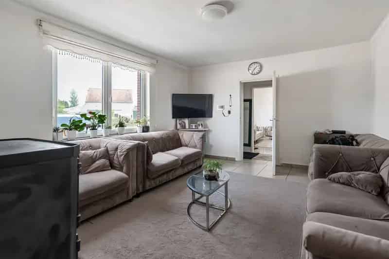 Ruime gezinswoning 6 slaapkamers te koop