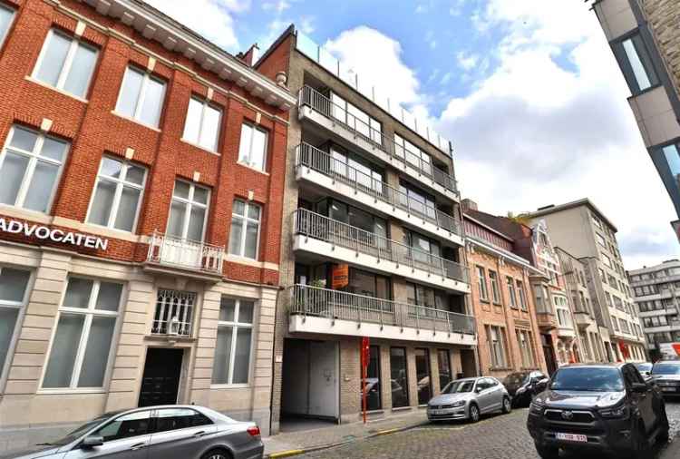 Appartement te huur nabij stadscentrum met garage en staanplaats