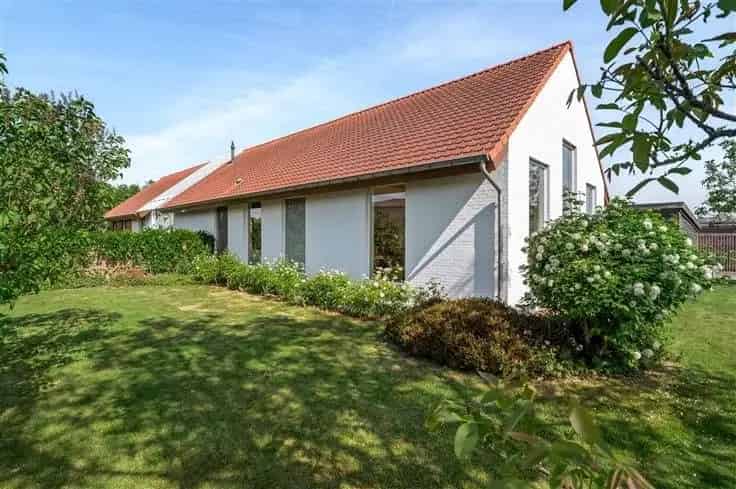 Huis Te Koop Sint-Katelijne-Waver: Instapklare Villa met Polyvalente Ruimte