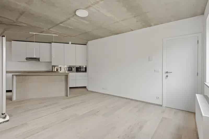 Opbrengsteigendom Kruibeke: 2 Appartementen 63m² met Garages