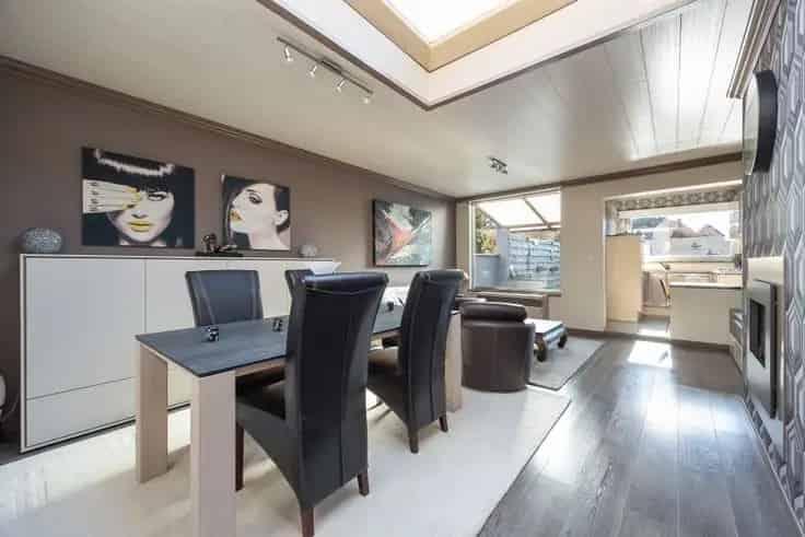 Huis Te Koop Schoten 3 Slaapkamers Garage Tuin