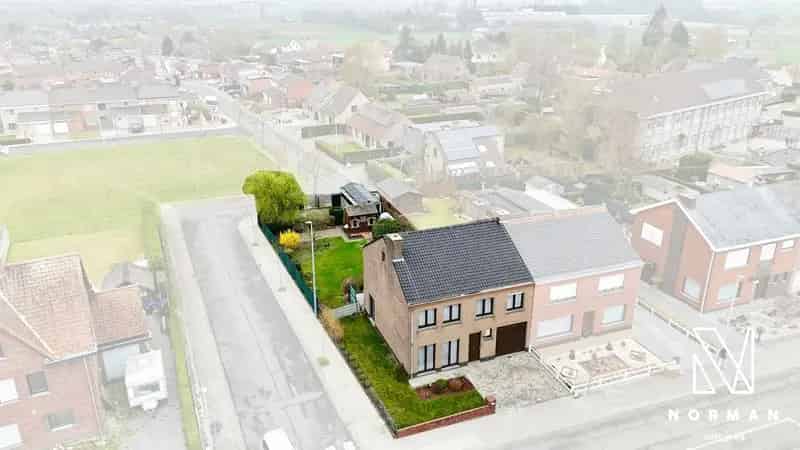 Huis te koop: 4 slaapkamers, tuin, uitweg, Deerlijk