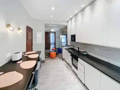 5 Slaapkamer Appartement te Huur Anderlecht