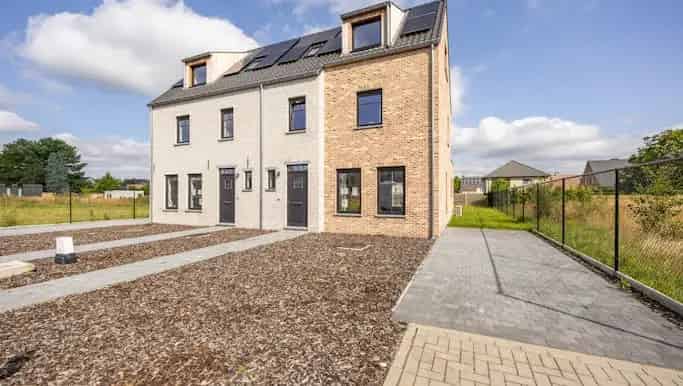 Nieuwbouwwoning te Koop Laakdal 3 Ruime Kamers Luxe Afwerking