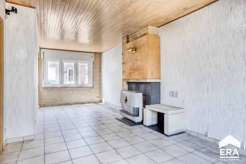 Huis te koop in Groot Bijgaarden: Gezellige gezinswoning met 2 3 slaapkamers
