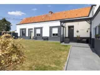Fermette à vendre Kain - Charmante maison rustique avec grand extérieur