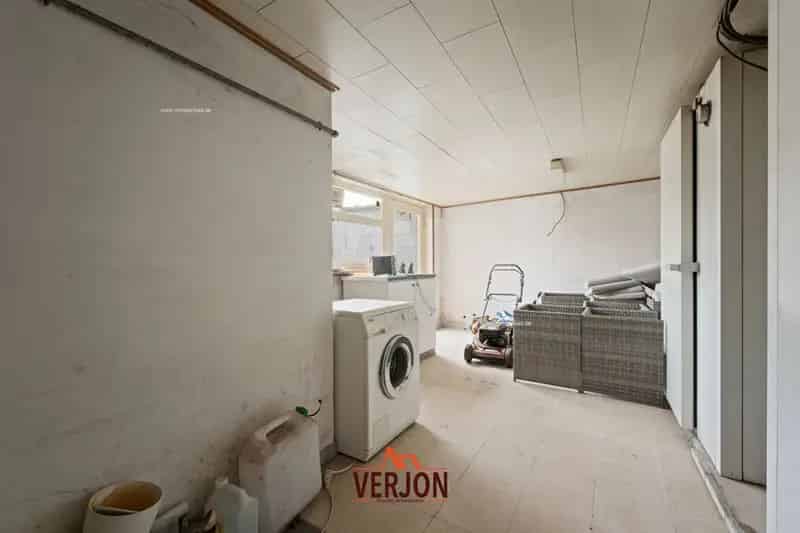 Handelspand te koop Ardooie: Restaurant met 5 slaapkamers
