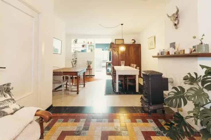 Huis Te Koop Ronse: Instapklare Starterswoning met Tuin
