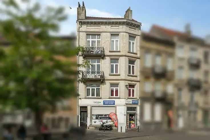 Huis Te Koop Schaarbeek: Opbrengsteigendom met 3 Appartementen