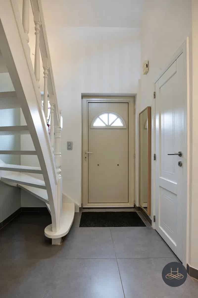 Gerenoveerde Open Woning Rustige Ligging Prachtige Tuin
