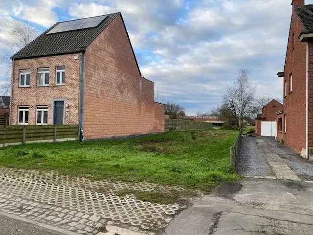 Koop bouwgrond vlakbij het centrum met uitstekende mogelijkheden